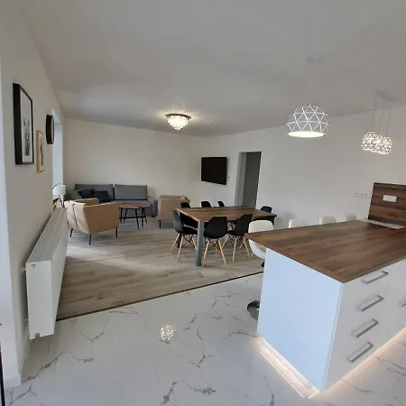Apartment Vesela Lama Janovice